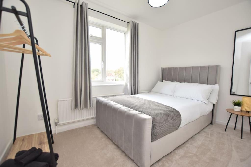 Luxury Central Oxford Detached Home Экстерьер фото
