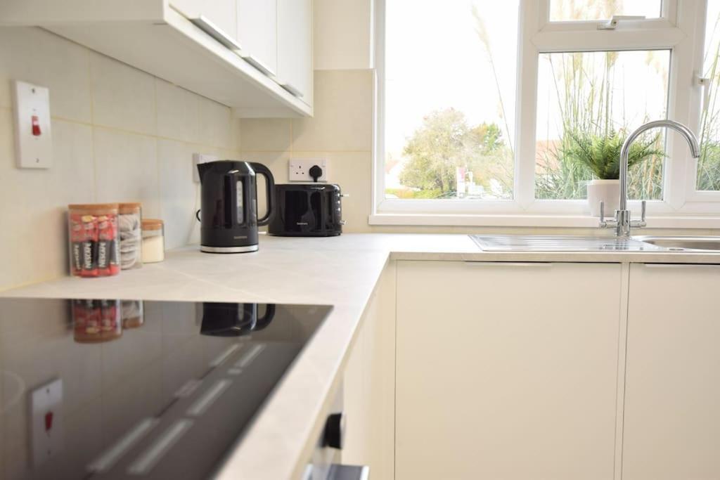 Luxury Central Oxford Detached Home Экстерьер фото