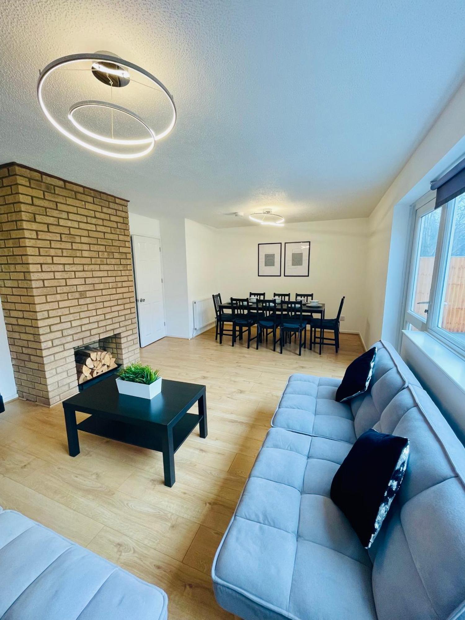 Luxury Central Oxford Detached Home Экстерьер фото